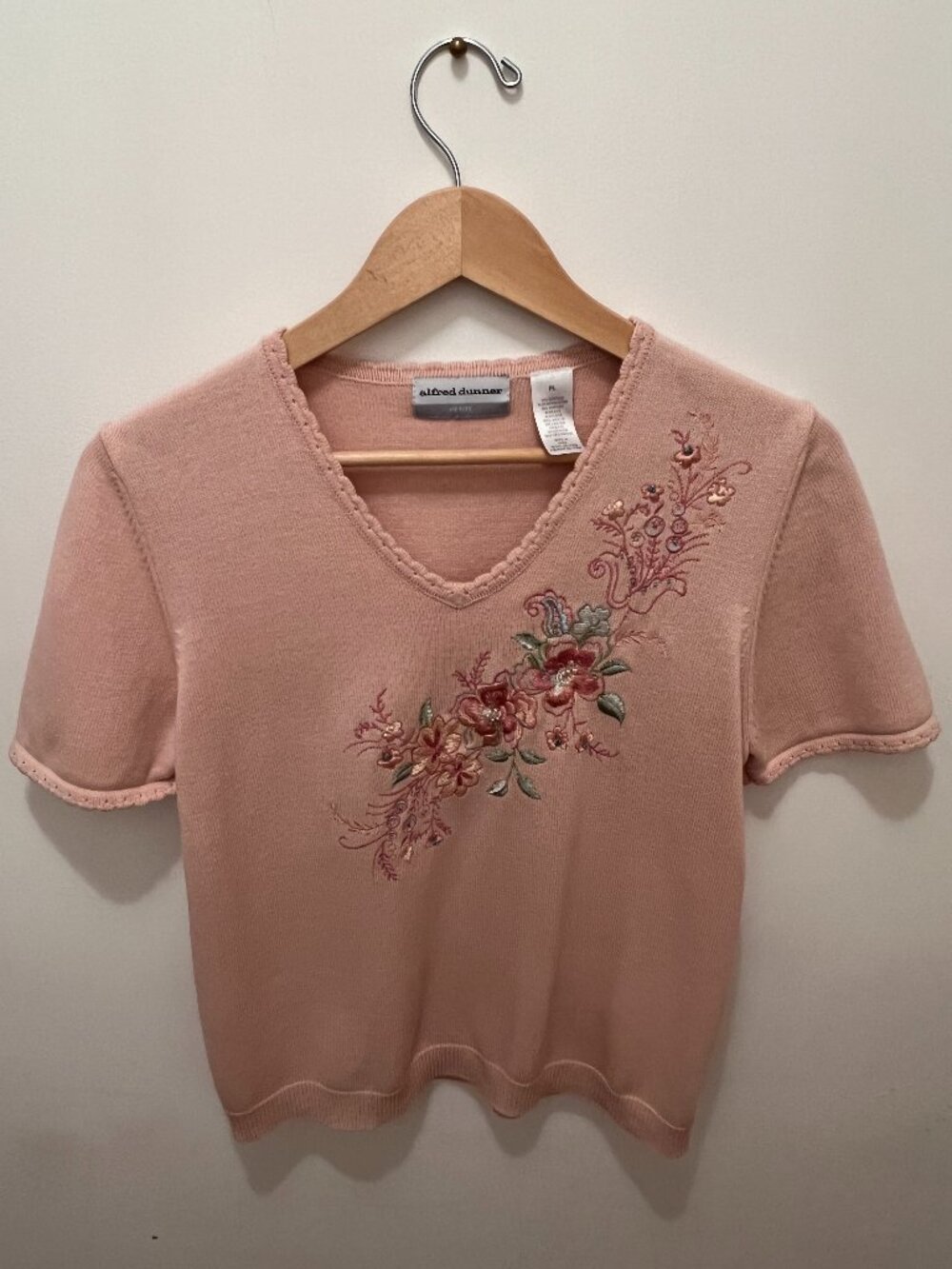 Alfred Dunner Petite Pink Embroidered Sweater Top – Floral Cottagecore Grandma C